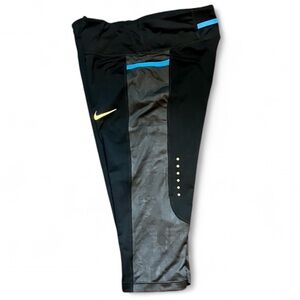 Nike Black Cropped Running leggings, M